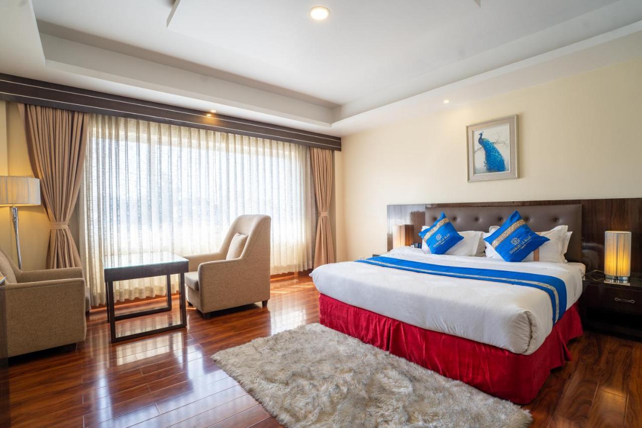 Shangrila Blu Hotel Lalitpur Dış mekan fotoğraf